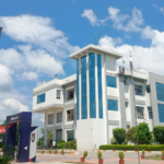 kampus swasta terbaik di cikarang
